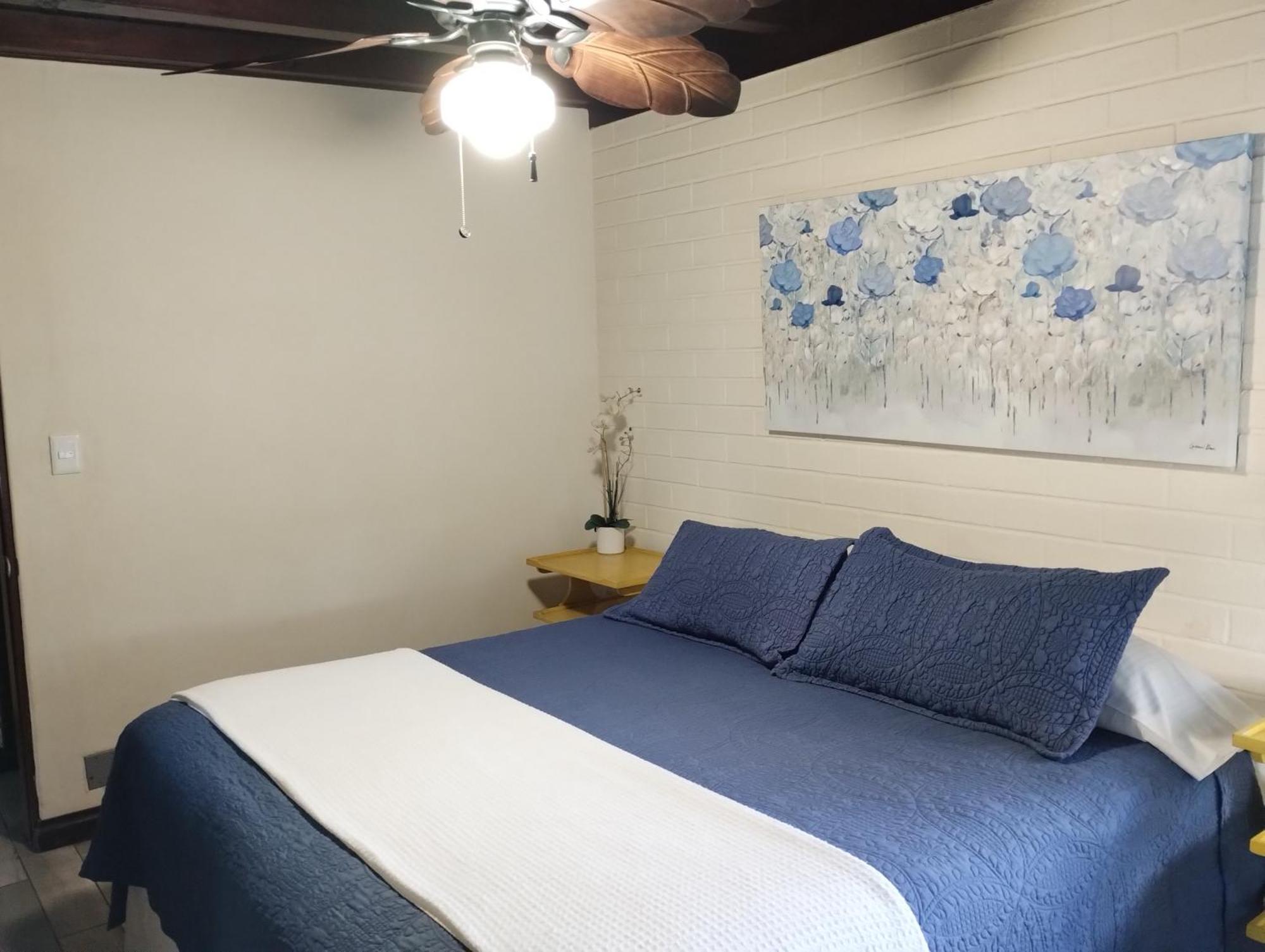 Hotel Quintas Papagayo Ensenada Rom bilde